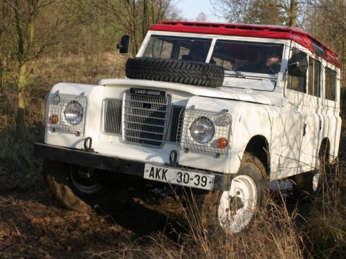 Land Rover offroad