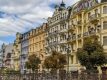 Poznávání Karlových Varů s polopenzí pro dva a hotel na kolonádě