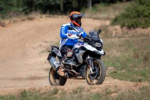 Motorky na enduro trati