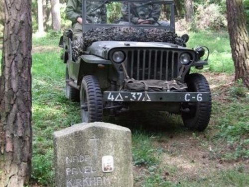 Dárek Návrat do minulosti - Army den