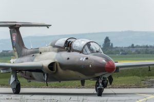 Zážitkový let stíhačkou L-29 Delfín