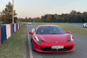 Jízda ve Ferrari 458 Italia na okruhu