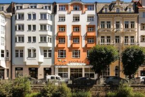 Regenerační 4* wellness pobyt s polopenzí v Karlových Varech