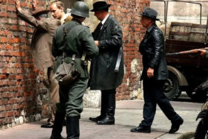 Zážitek Petřín 1941: Venkovní úniková hra v Praze
