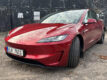 Dárek Jízda Teslou Model 3 – Performance highland 24 na polygonu v Hradci Králové