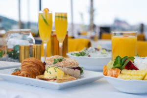 Exkluzivní brunch s výhledem na Prahu